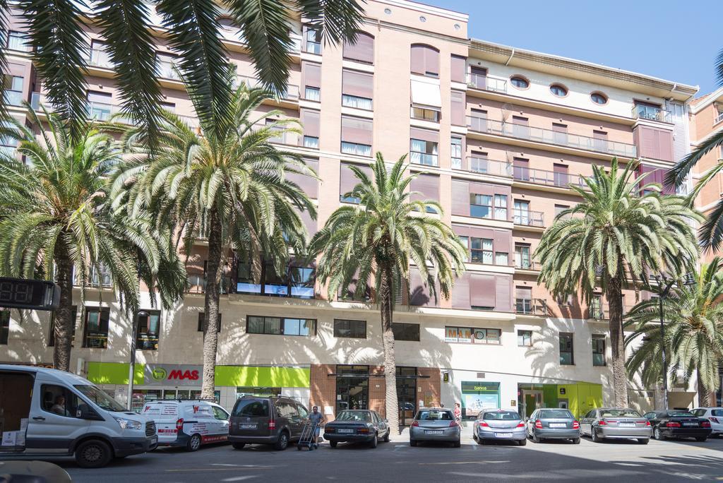 Alameda De Colon Relax & Quiet Business & Family Apartment Малага Екстериор снимка